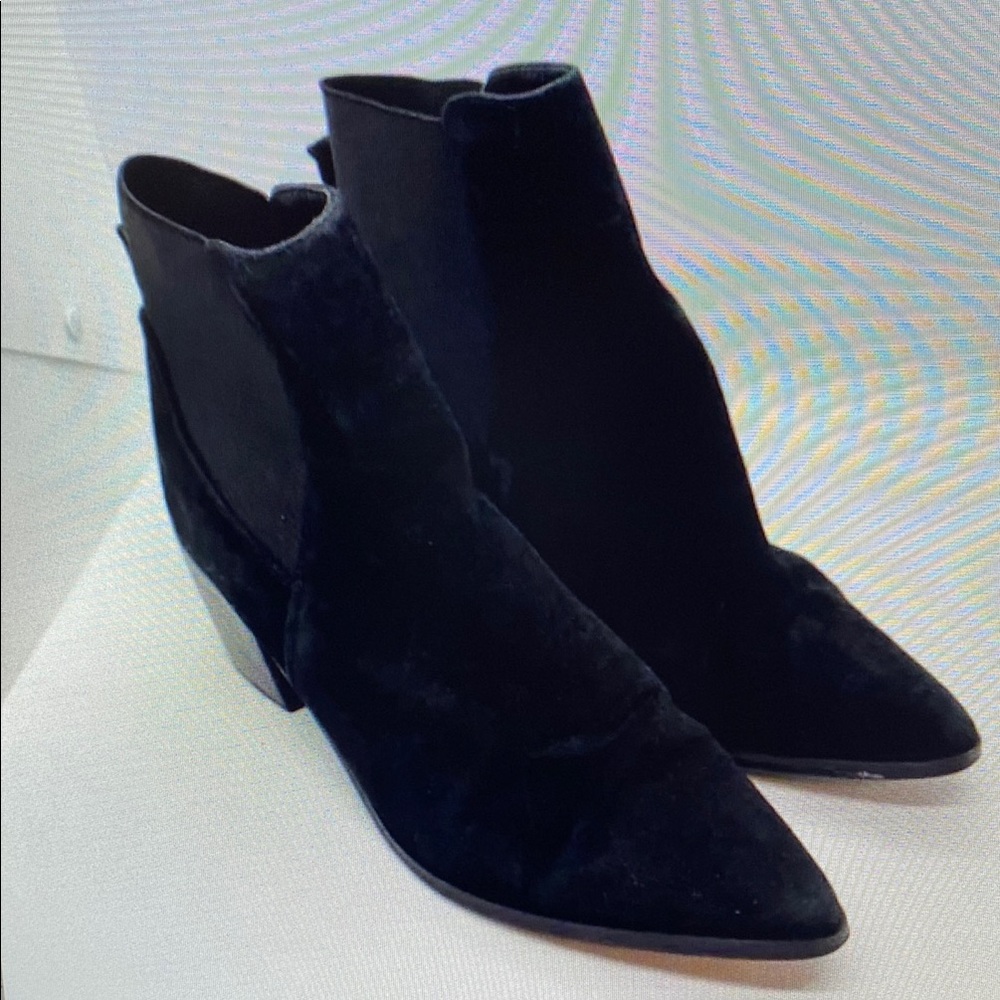 Black Ankle Boots for Women